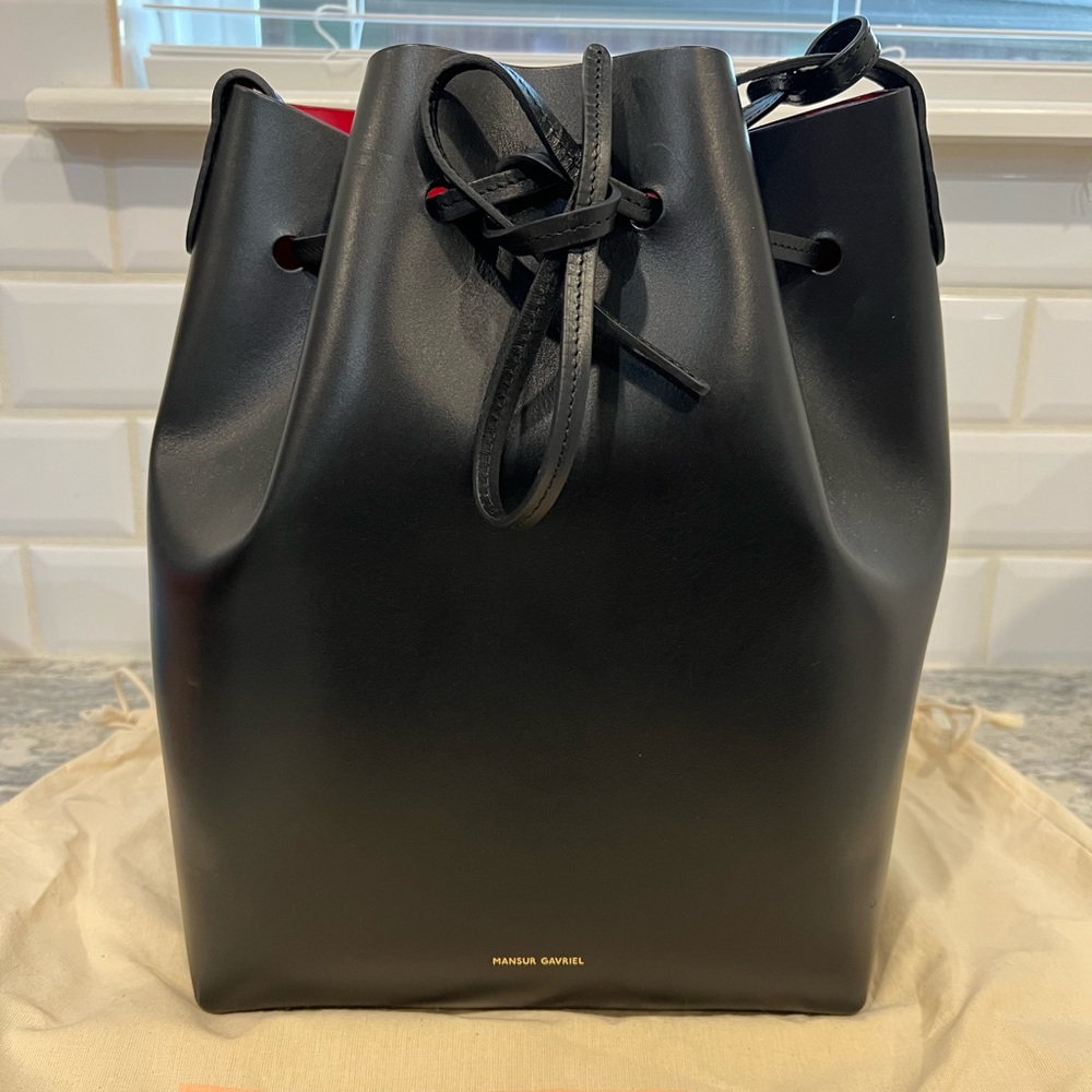 Mansur Gavriel Bucket Bag in Black/Flamma EUC with dust bag